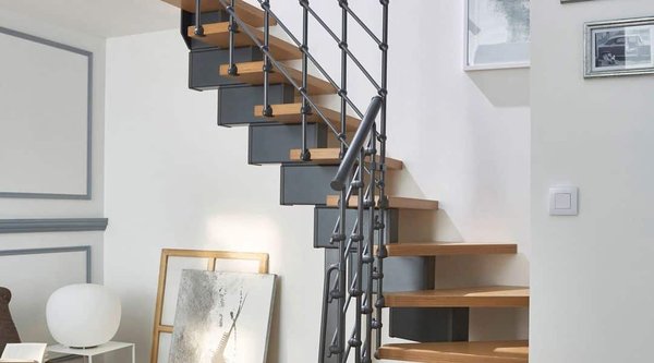 Quels sont les matériaux les plus couramment utilisés pour les rampes d'escalier ?