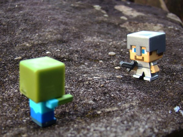 Les peluches Minecraft : compagnons de jeu et objets de collection pour les fans de Minecraft